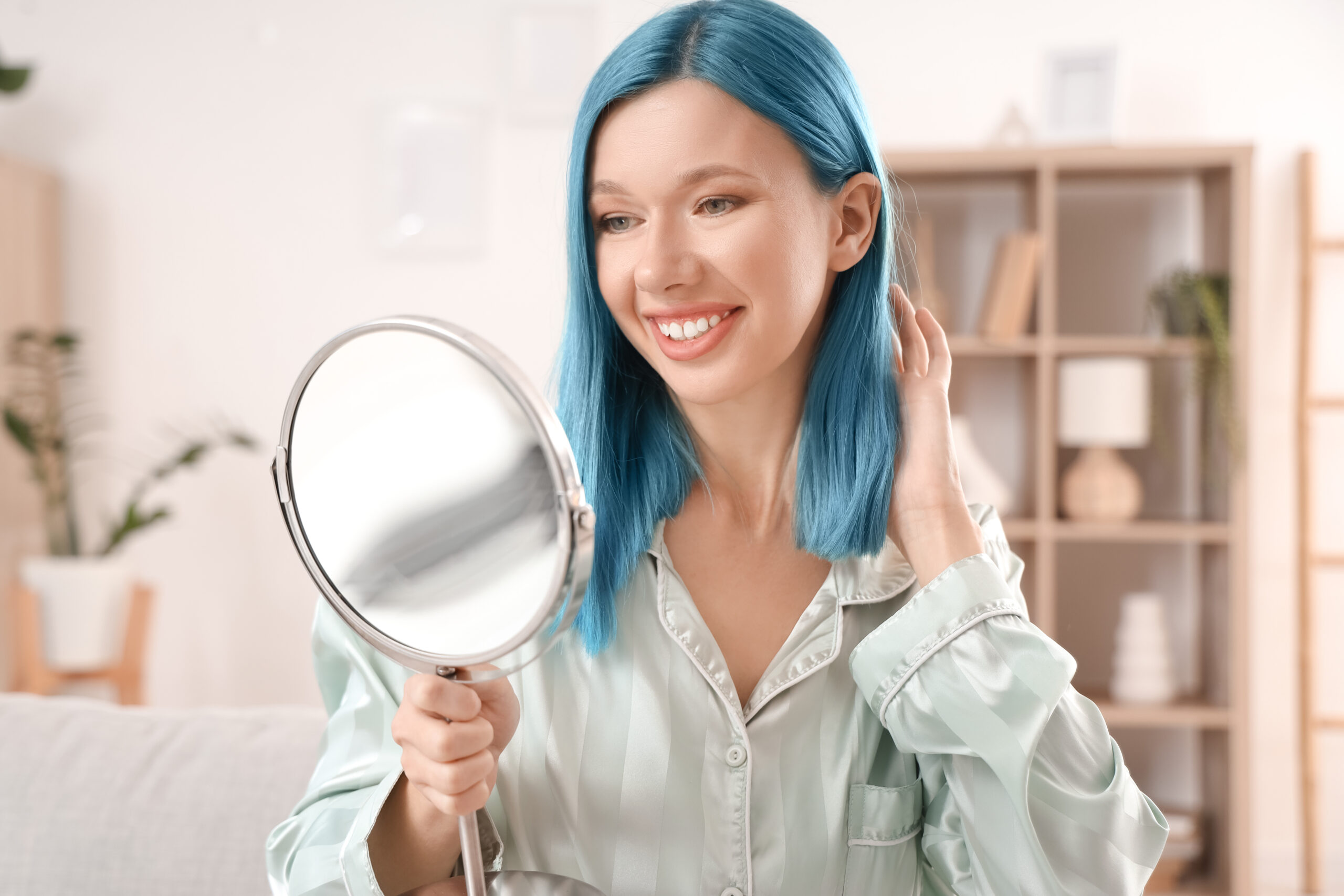 ¿Cabello recien teñido? Prolonga su color con los siguientes tips